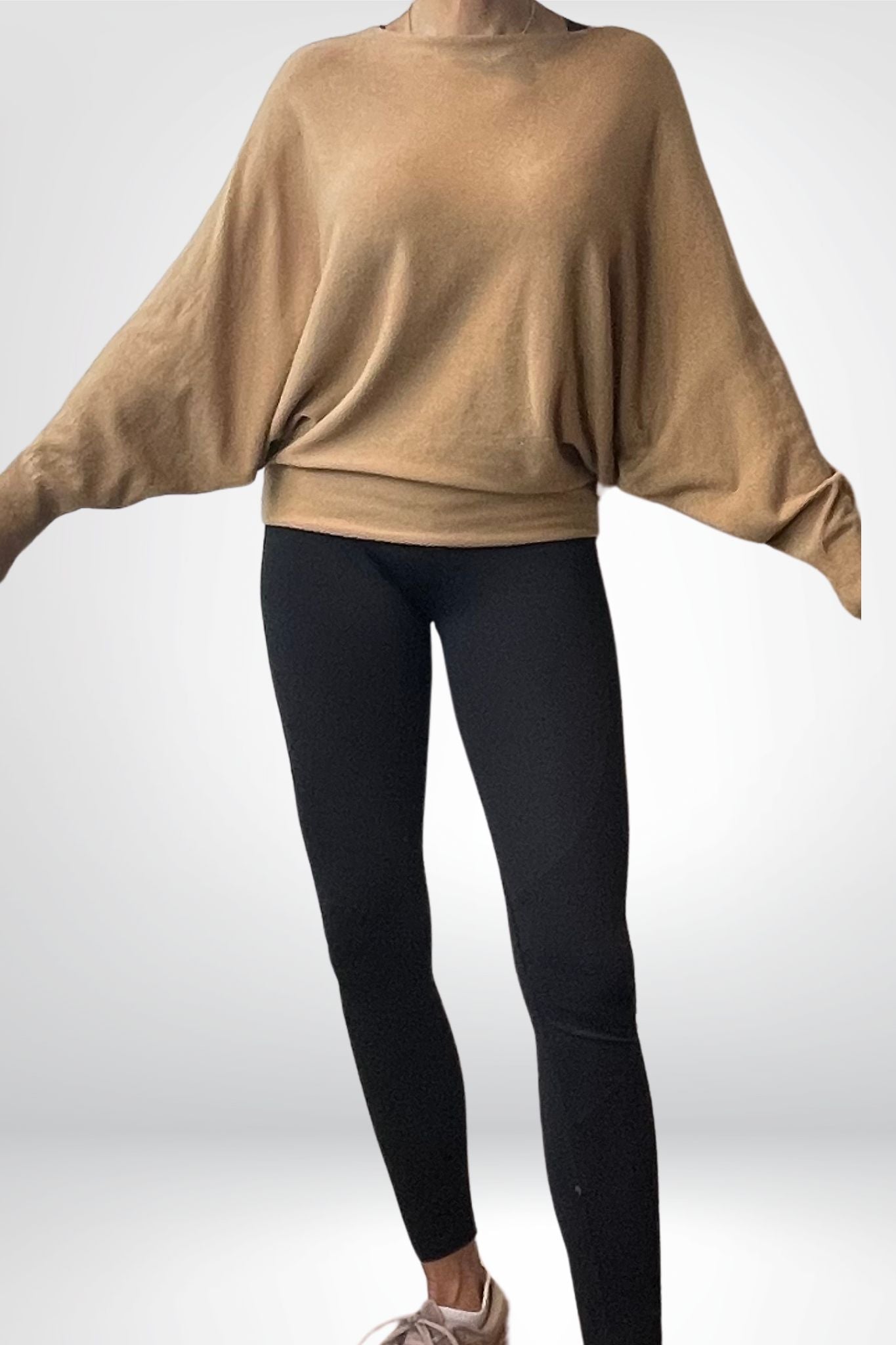 Vlindertrui camel armen wijd Souri Fashion